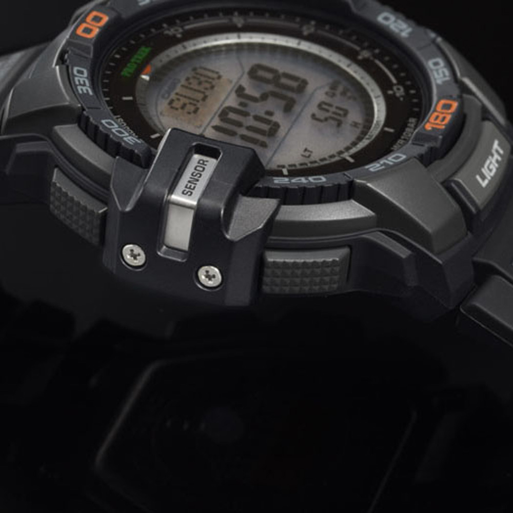 Casio Pro Trek PRG-270-1ER Longs Peak Watch