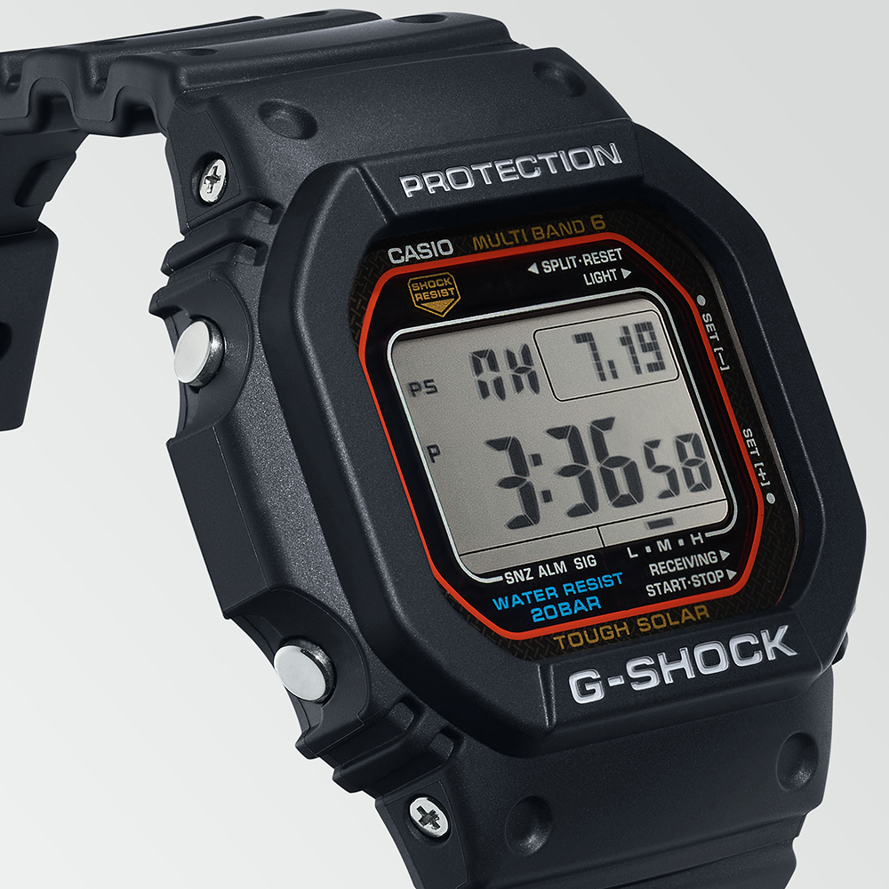 G-Shock Classic Style GW-M5610U-1ER Solar Waveceptor Watch