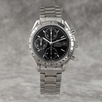 Omega Speedmaster Date 35135000 splendide